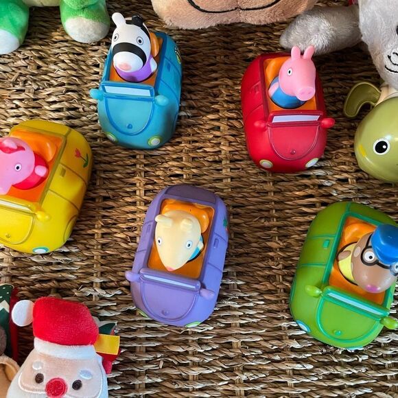 2003 Peppa Pig Car Set and EXTRAS! - Picture 11 of 16